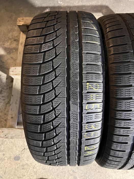 2 anvelope iarna 245/35/21 , nokian , 5.8 mm