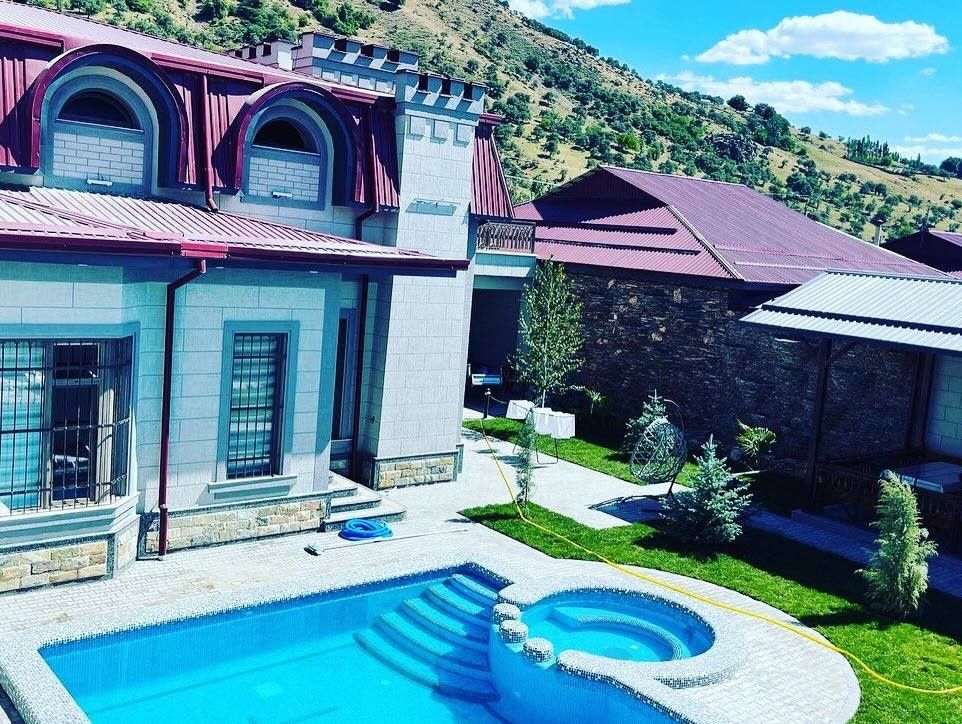 Dacha ,,COME A LOT'' bochkada joylashgan faqat oila qoʻyiladi 150$