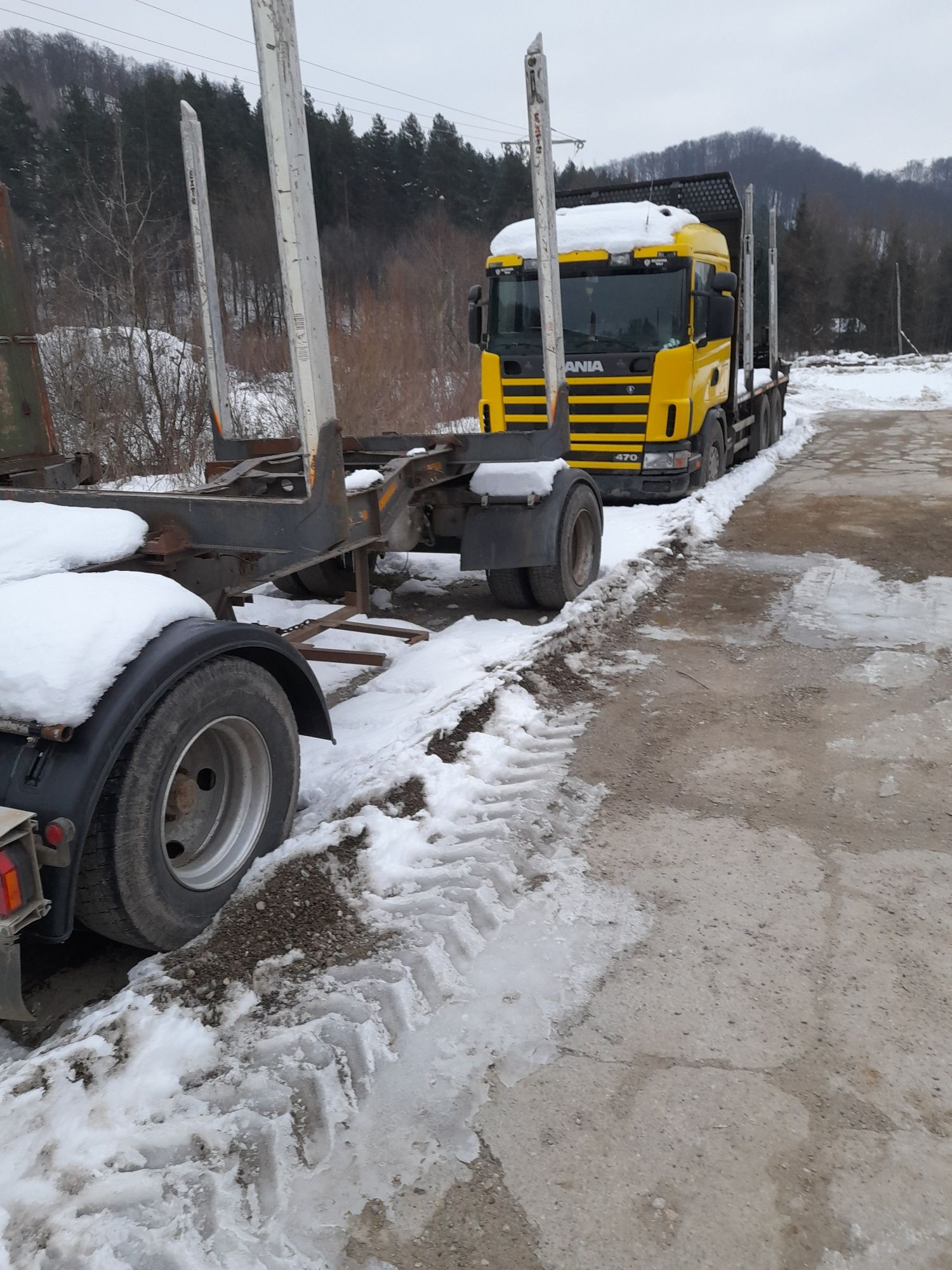 Camion forestier Scania 124 G 470