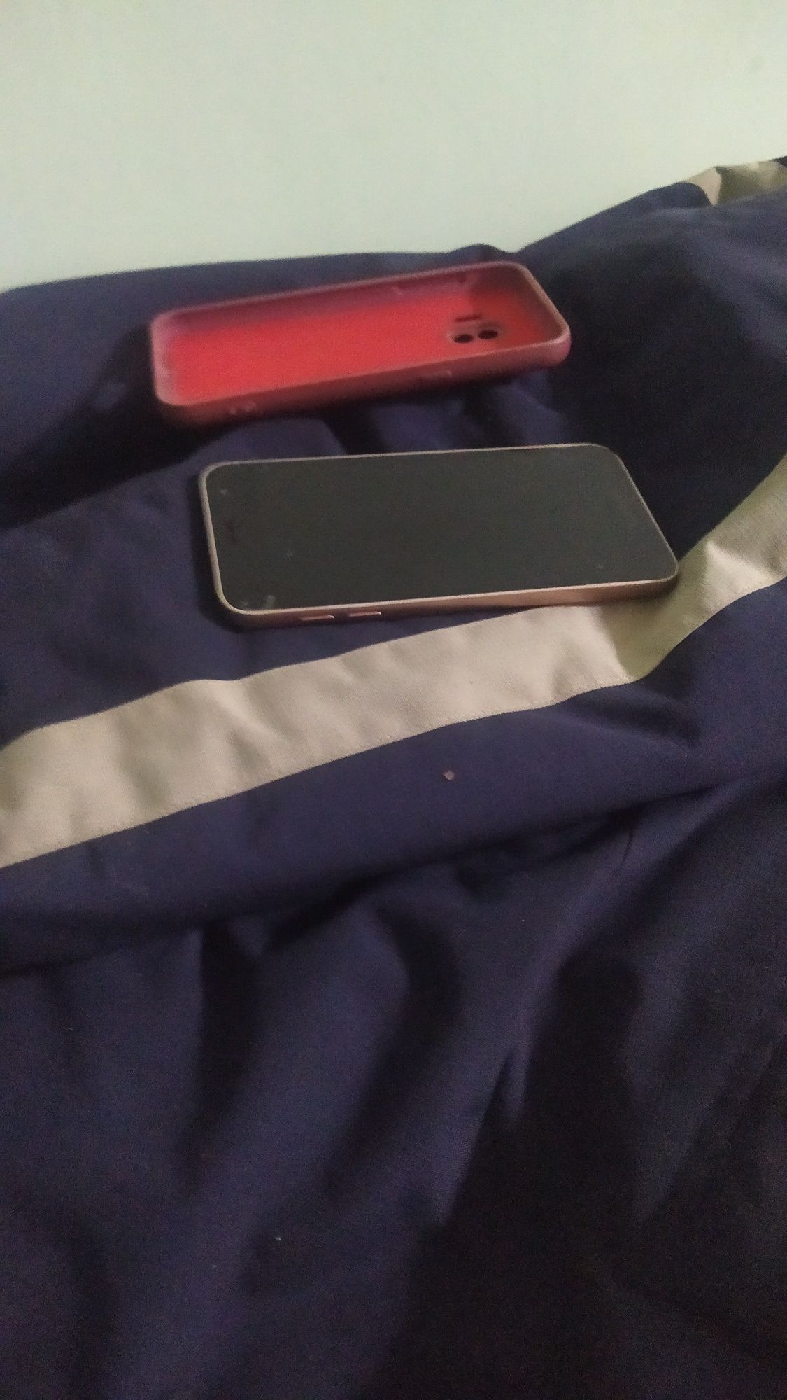 Samsung j2sotiladi
