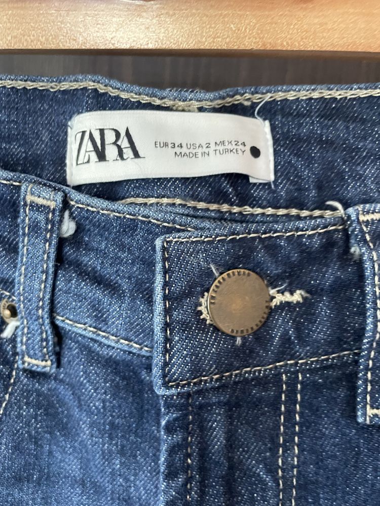 Тъмносини дънки Zara
