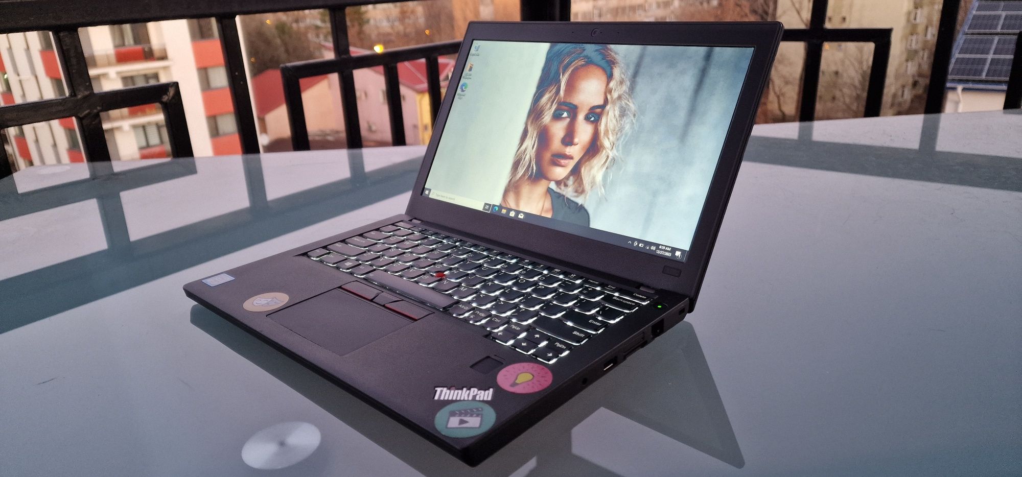 Laptop Lenovo ThinkPad X270_i5 6200U, SSD 256GB, 8GB DDR4, 2 Baterii