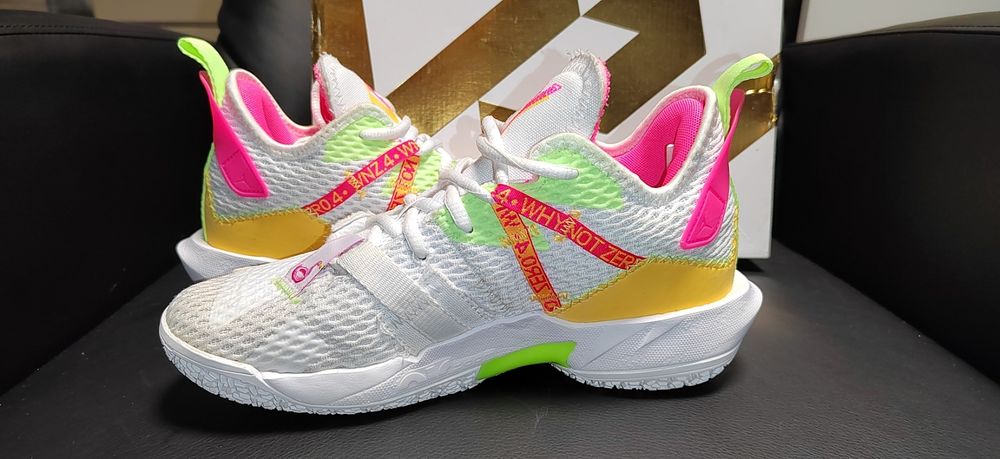 Nike Air Jordan Why not Zero 4, номер 37,5