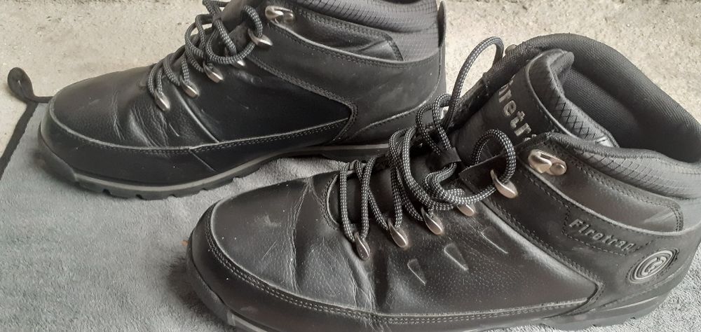 Обувки Firetrap естествена кожа почти като нови