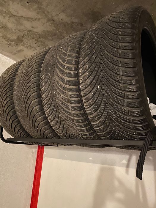 Гуми KUMHO 225/45/17