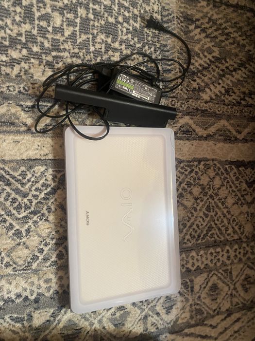 Sony vaio в рабочем состоянии