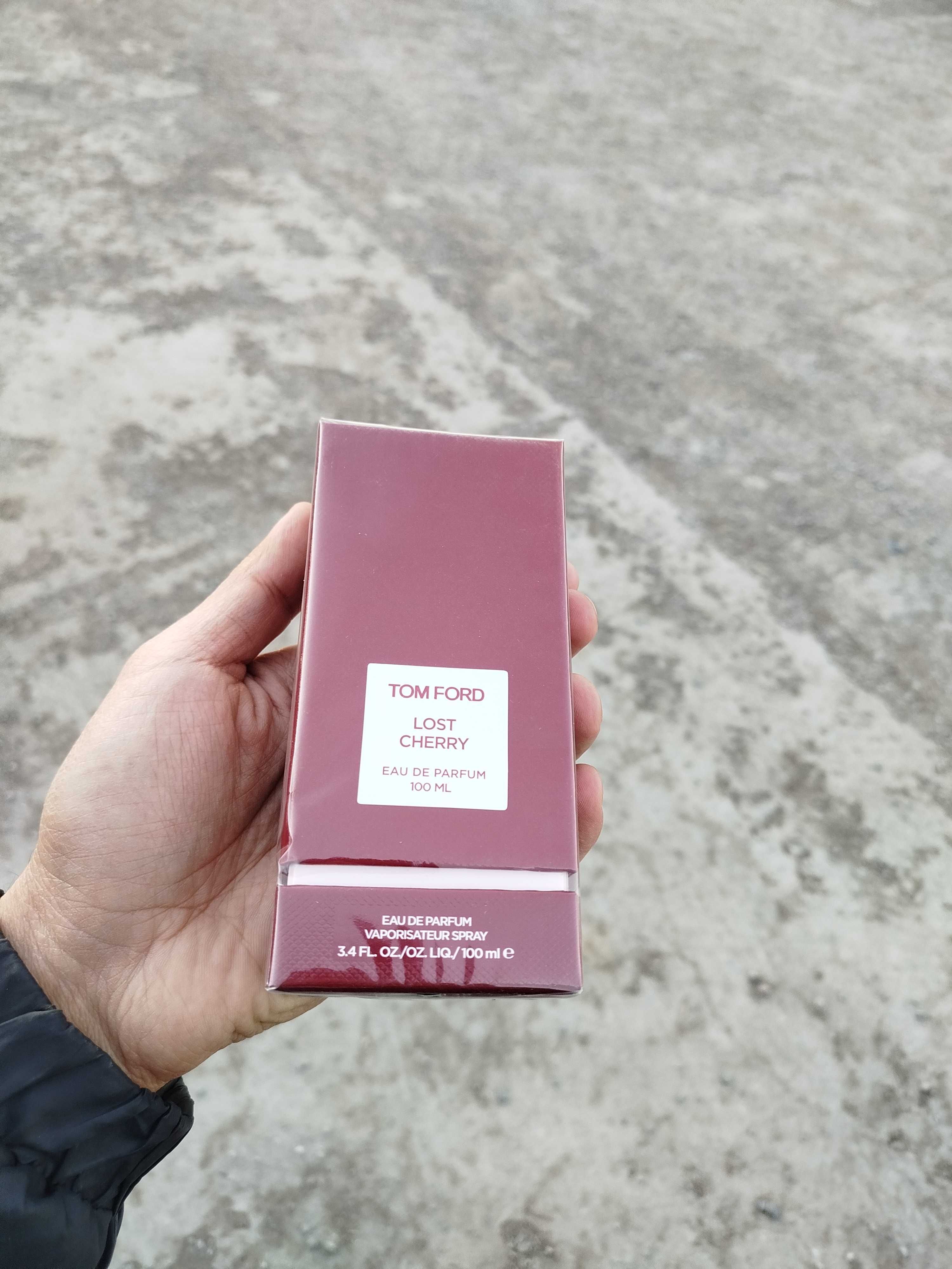 Lost cherry Tom Ford unisex