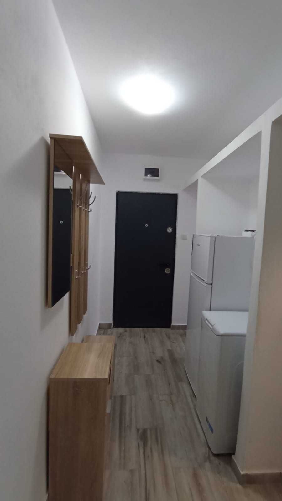 Apartament de închiriat în Vălenii de Munte, centru