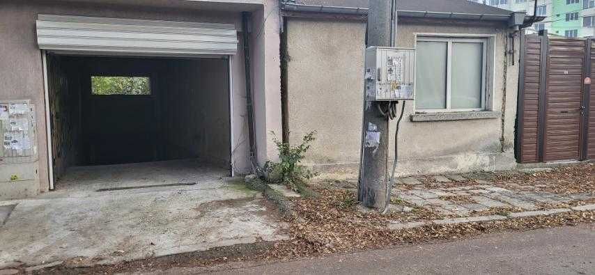 Паркоместо дългосрочно