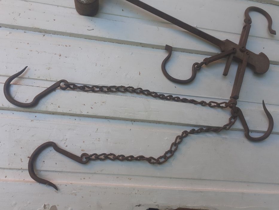 Стар  кантар с  топуз 100 кг.