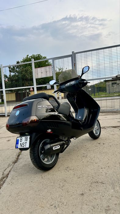 Piaggio hexagon 125 LX