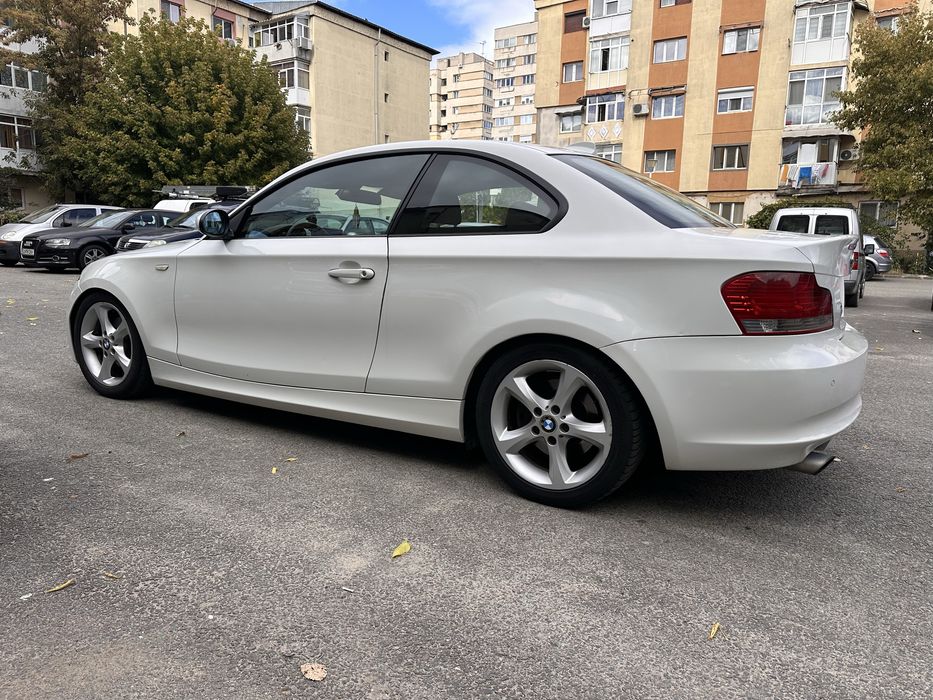 Bmw seria 1 e82 2.0d 177cp automata