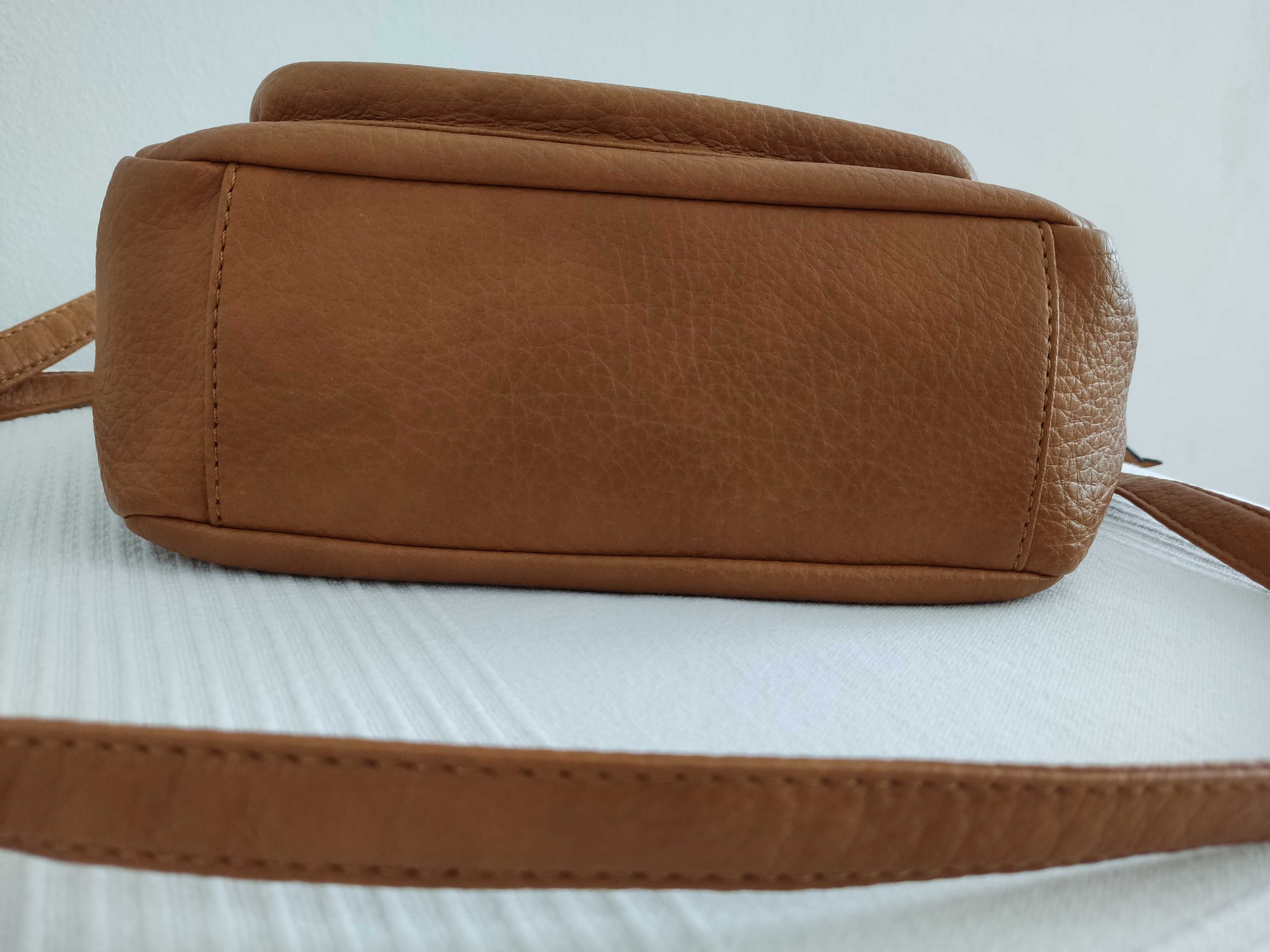 Дамски чанти Lycke Oslo и Stradivarius