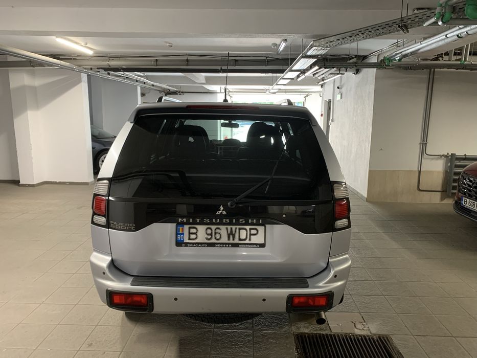 Mitsubishi Pajero Sport 2004