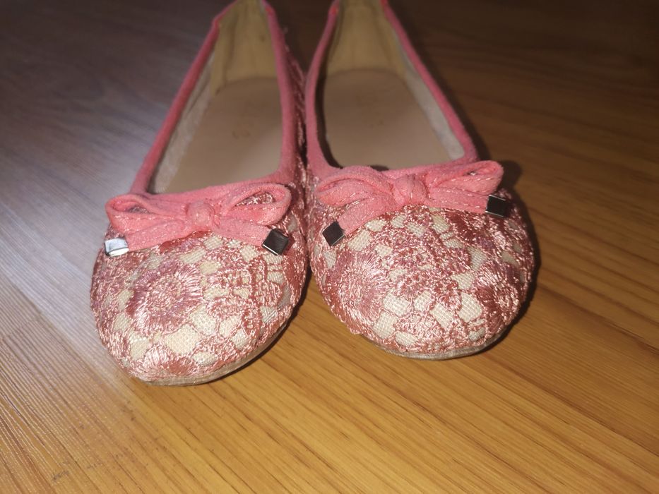 Пантофки/ обувки и Сандали за момиче