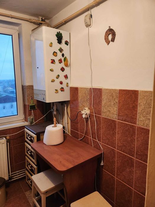 Apartament 3 camere Lalelelor – Bacău, 65.000 € negociabil