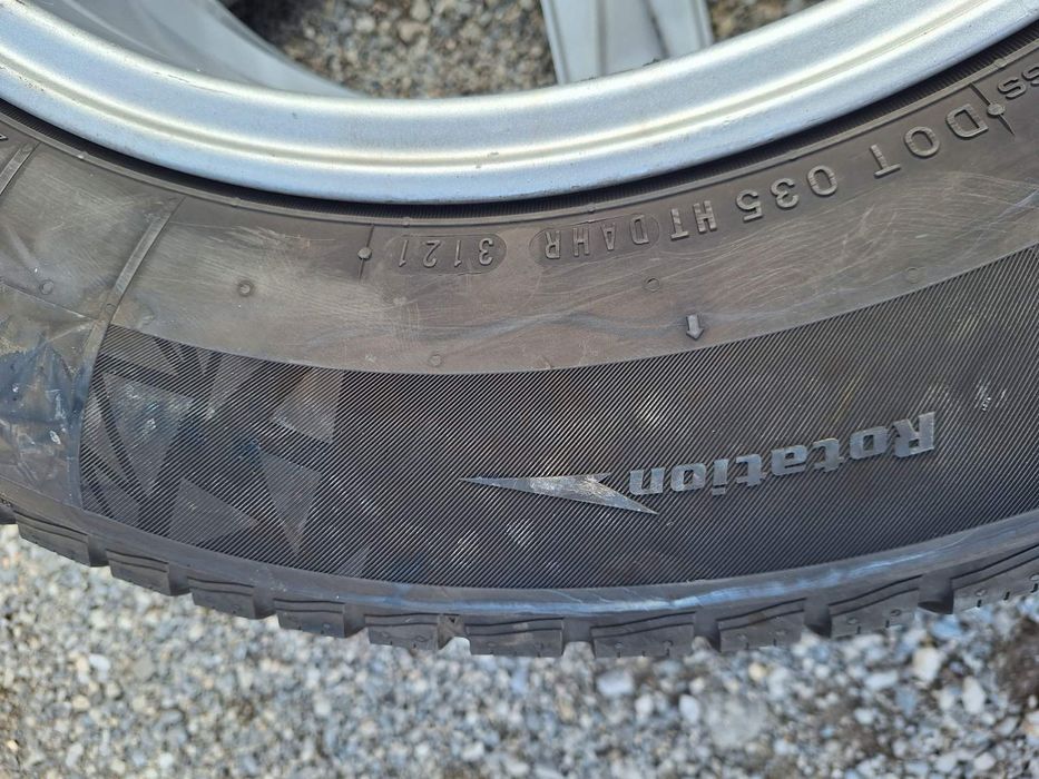 Продавам перфиктни алуминиеви джанти 17 цола