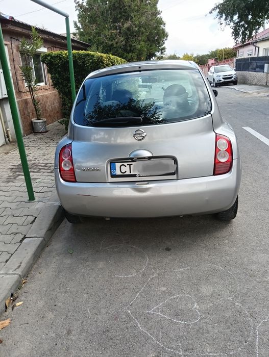 Vând Nissan micra k12 B