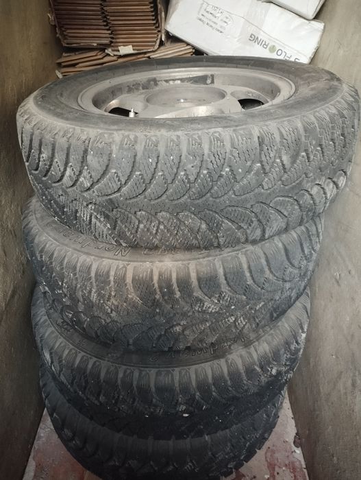 Нокаченный зимняя шины