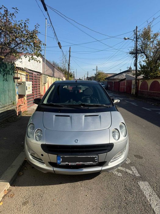 Pentru rabla Smart ForFour 1.3 (90 CP) – 2004 – Negru/Argintiu