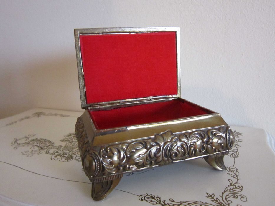 rar Cutie bijuterii Caseta victoriana Franta 1980