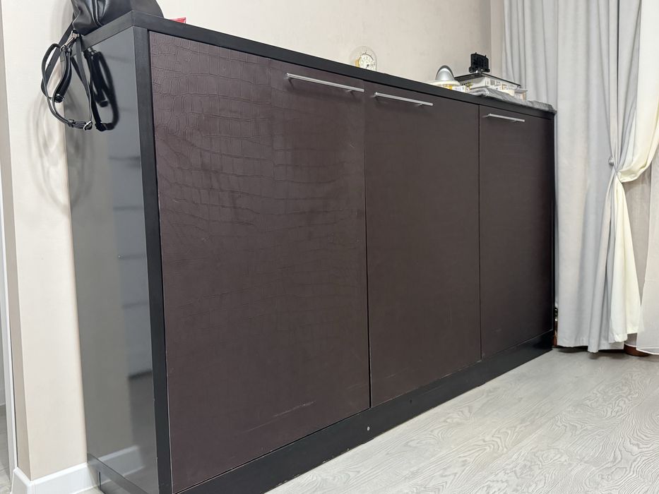 Камод для спальни или зала/гостинной