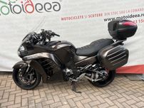 Motoideea vinde  KAWASAKI GTR 1400 ABS 2010  Rate Garantie