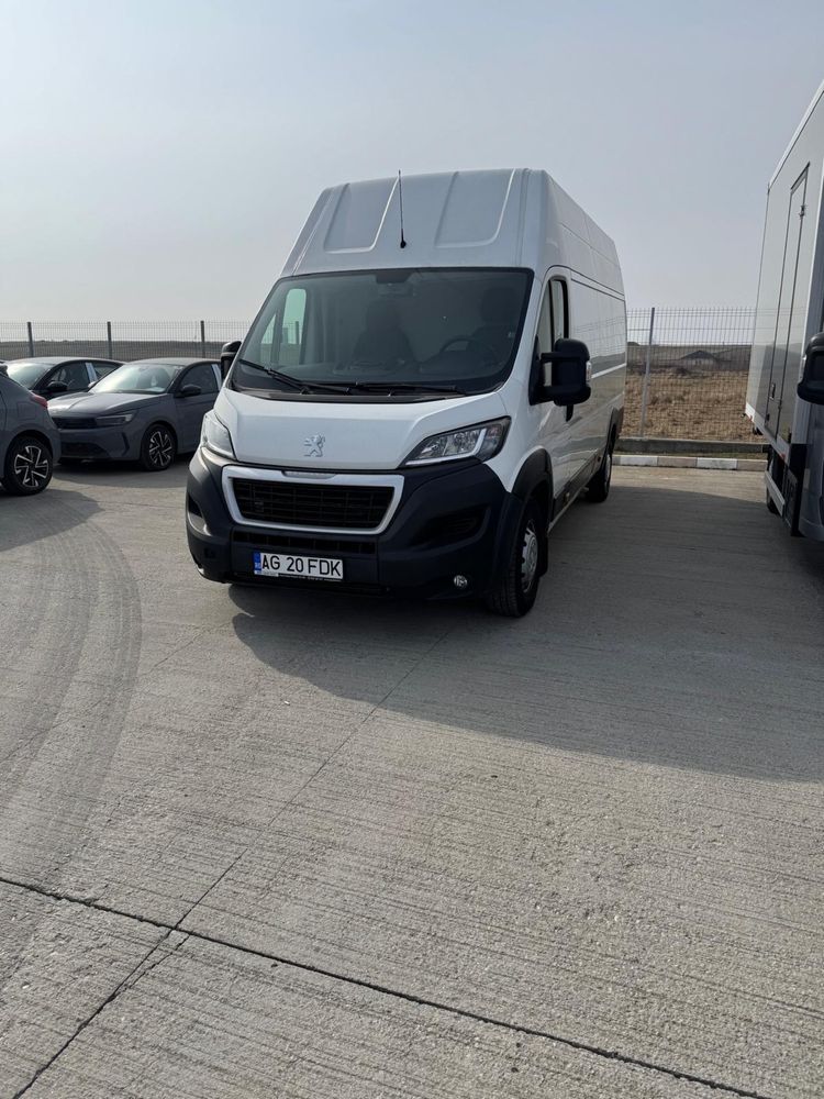 Ofer servicii de transport marfa