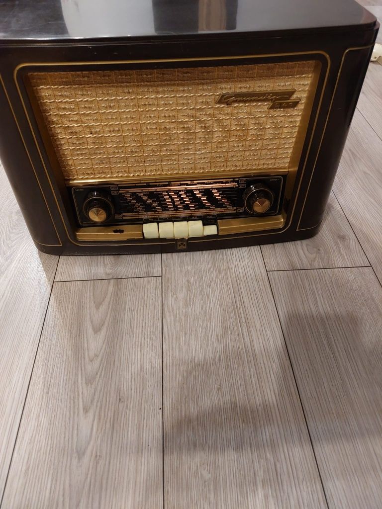 Vand Radio Lampi Vintage Grundig 941W