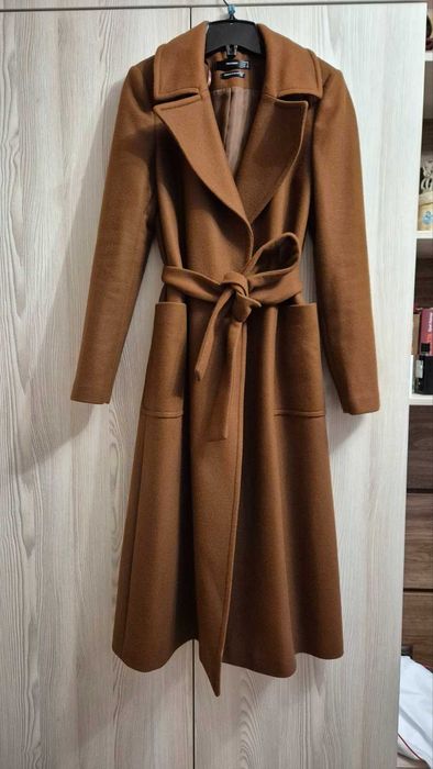 Палто Hallhuber EUR 36 вълна