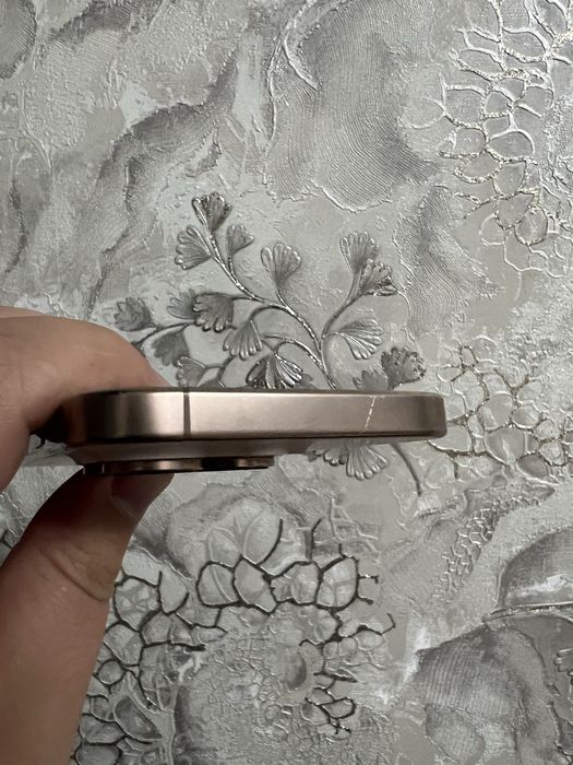 Iphone 16 pro 256 gb desert