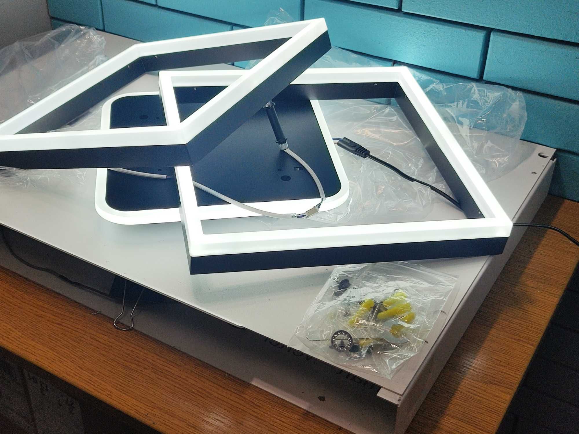 Модерна LED таванна лампа ANTENLICHT 40W с дистанционно, 3000K-6500K