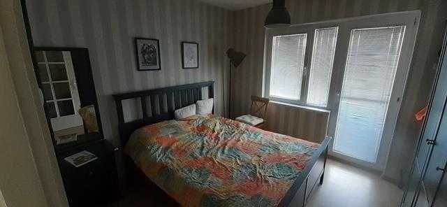 Дава се под наем Тристаен апартамент в София, Гоце Делчев - 85 кв.м за 663 € - Снимка #1