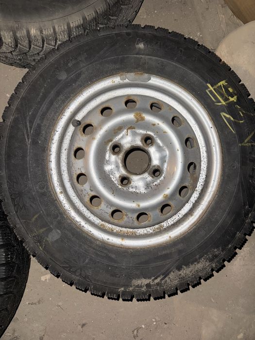 Зимние шины со стальными дисками