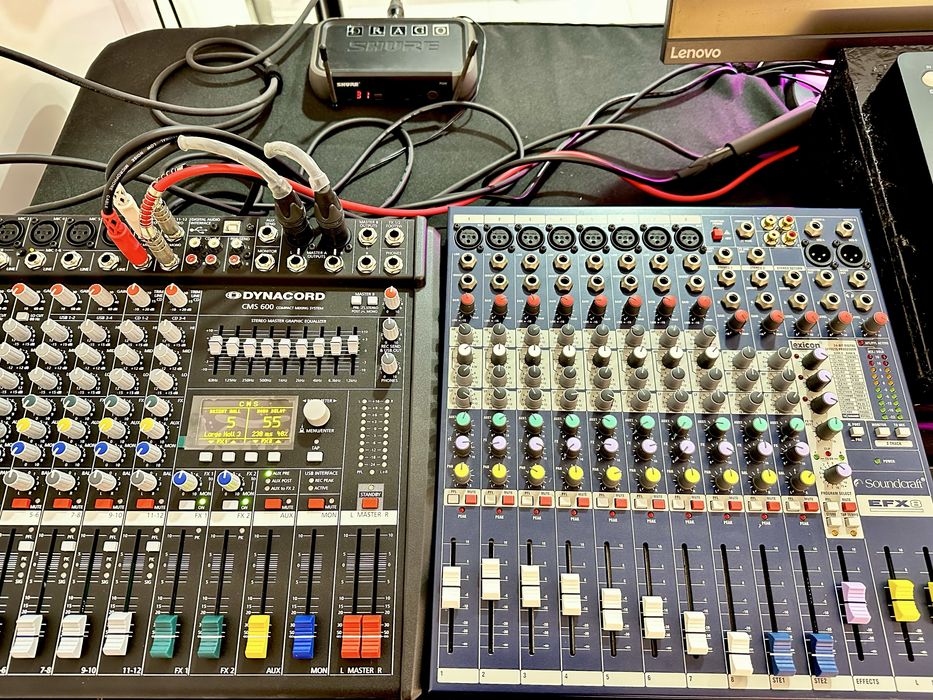 Soundcraft EFX8 перфектен като нов