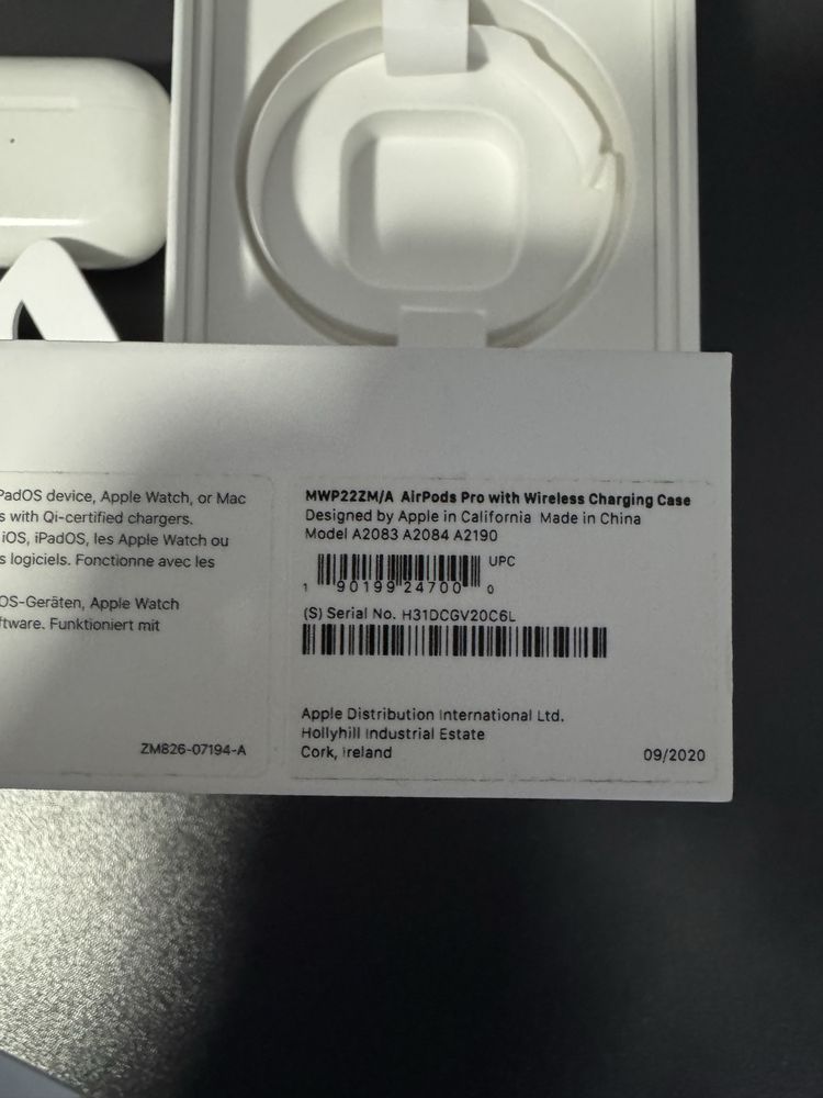 AirPods Pro Wireless Charge