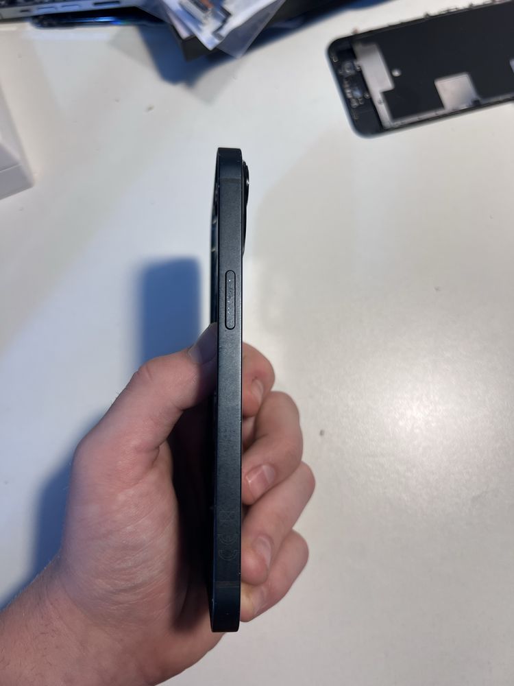 iPhone 13 Carcasa