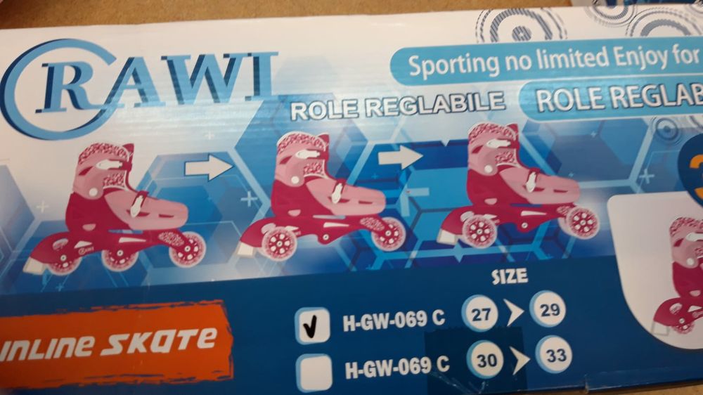 Set role copii mici. Casca, genunchiera, cotiera. 27-33. Noi!