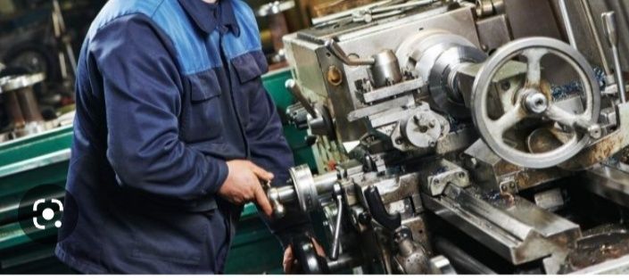 Нужен токарь, фрезеровщик