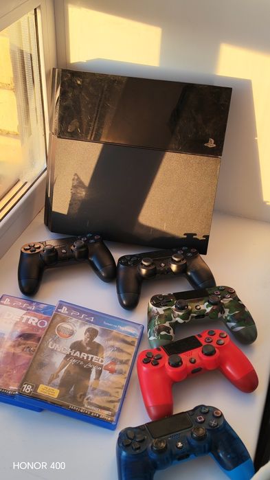 Продам приставку  Ps4 пс4