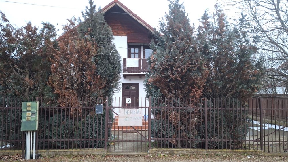 Casa de inchiriat pe str. Dorin Teodorescu