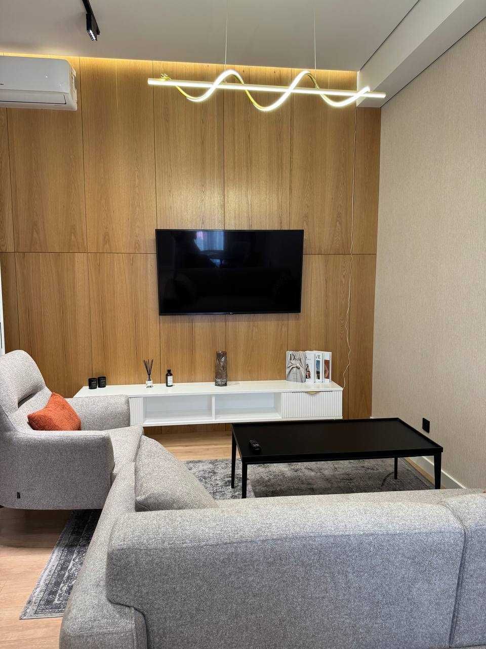 Сдается дизайнерская кв-ра 2 ком/5/9 в ЖК New Life, ор-р IT Park и*