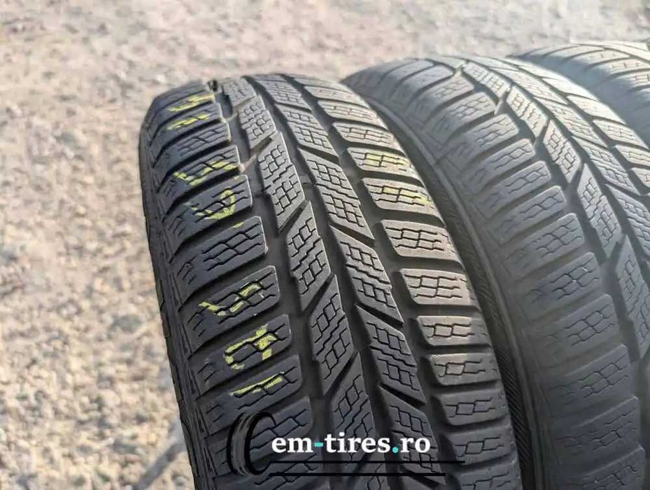 SET 4 Anvelope Iarna 175/65 R14 SEMPERIT Master Grip 82T