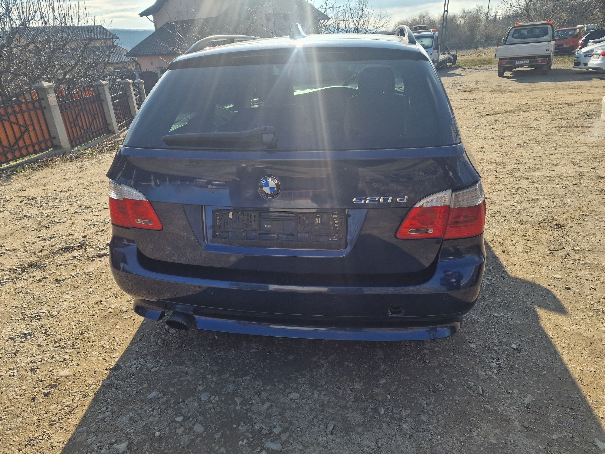 Dezmembrez  bmw seria 5 e 60 automat  facelift