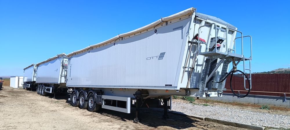 Semiremorci MEGA LIGHT 55mc, basculabile