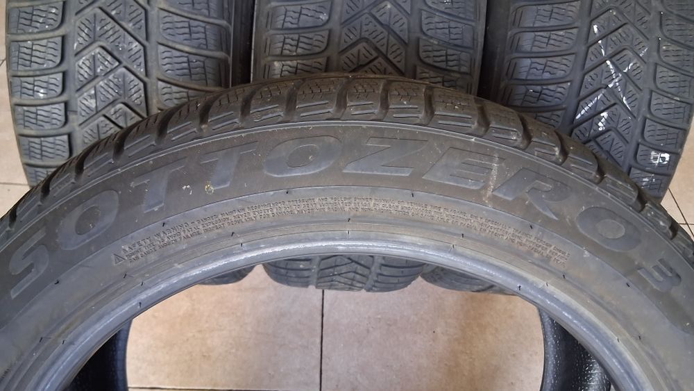 4-броя зимни гуми 255/45/R19 PIRELLI SOTTOZERO 3