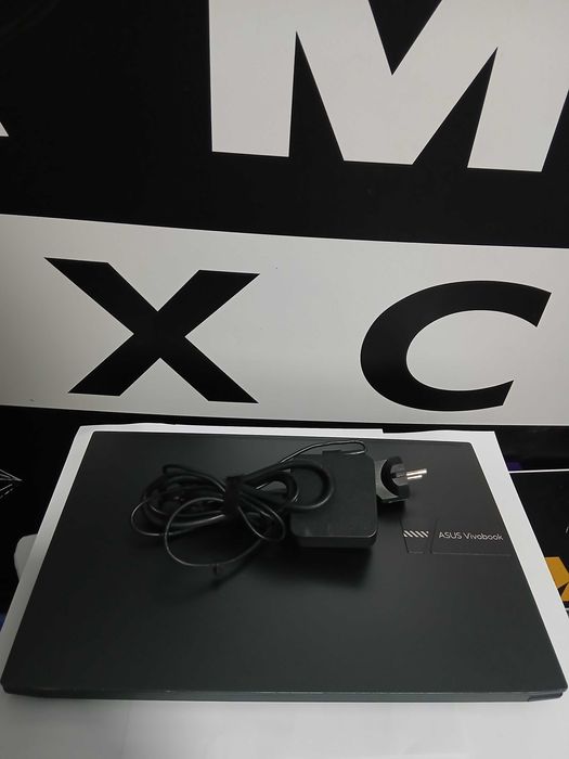 Laptop Asus VivoBook / i5-11300H / 16GB / 1TB