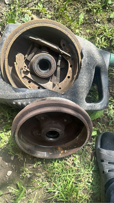 Продам запчасти на гольф 3 купе