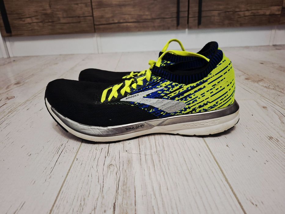 Brooks-Ориг.маратонки Нови!