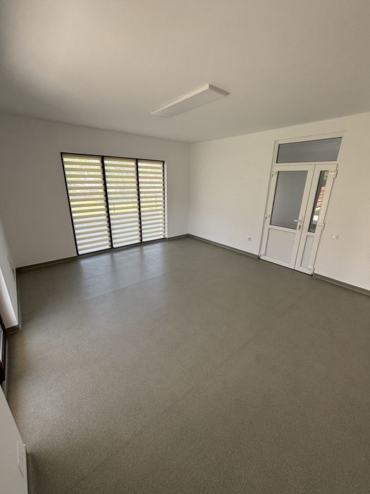 Inchirez spatiu comercial / parter Gilau ! Front DJ 107P superfinisat